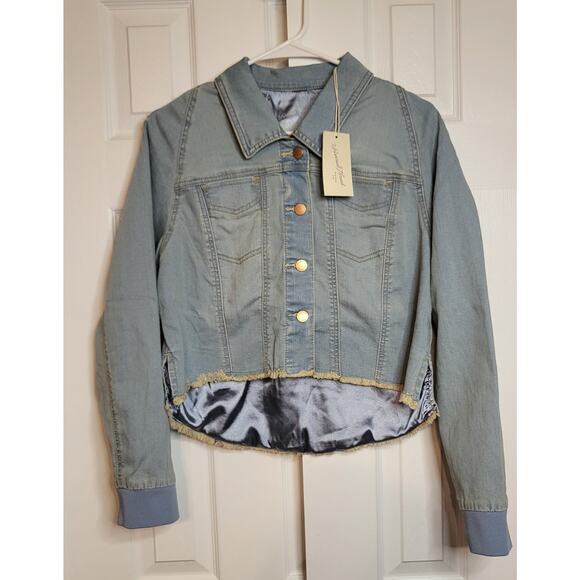 Universal Thread Women's Adaptive Denim Jacket- Size Small - Picture 1 of 3